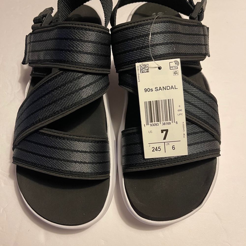 Adidas 90s Sandal - Picture 4 of 5